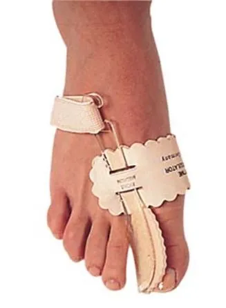 Bunion Splint Nighttime Bunion Regulator™ Small Hook and Loop Strap Closure Female 4 to 7 Right Foot