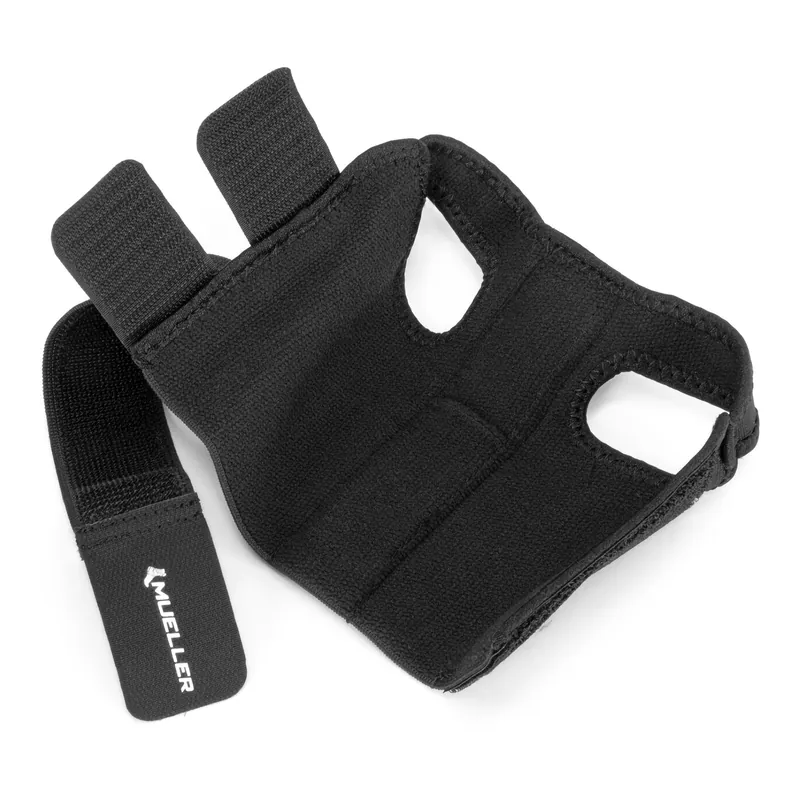 Wrist Brace Mueller® Reversible Bilateral / Wraparound Aluminum / EVA Foam / Natural Rubber / Polyester / PVC Left or Right Hand Black One Size Fits Most