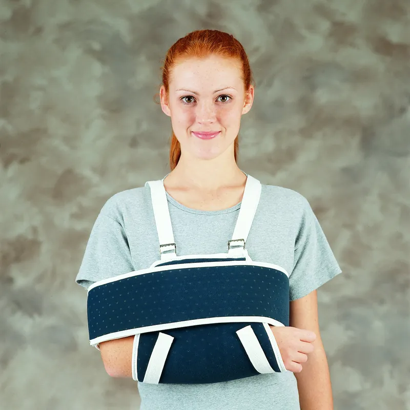 Shoulder Sling and Swathe DeRoyal® Small Synthetic Buckle Closure Left or Right Arm