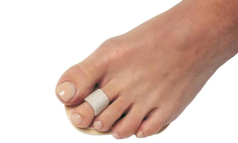 Hammer Toe Splint Pedifix® One Size Fits Most Pull-On Foot