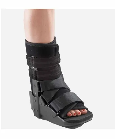 Walker Boot DonJoy® Medium Left or Right Foot Adult