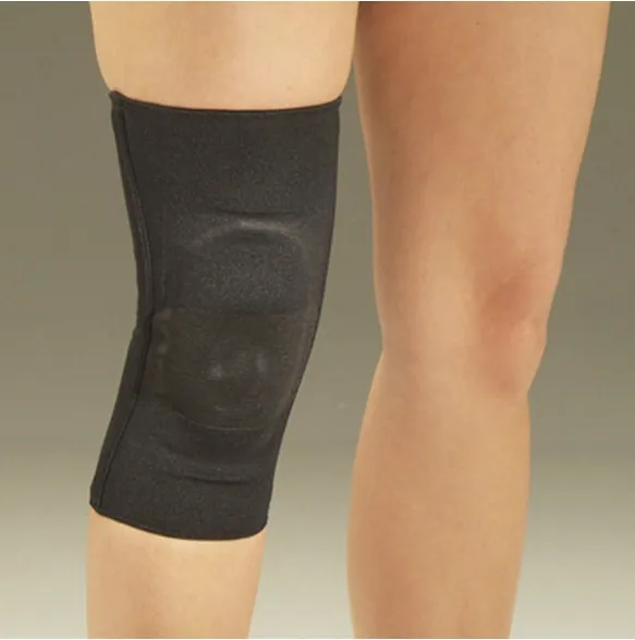 Knee Brace DeRoyal® Medium Pull-On 18 to 20-1/2 Inch Left Knee