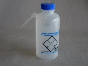 Safety Wash Bottle Sodium Hypochlorite Label / Easy Squeeze LDPE 500 mL (16 oz.)